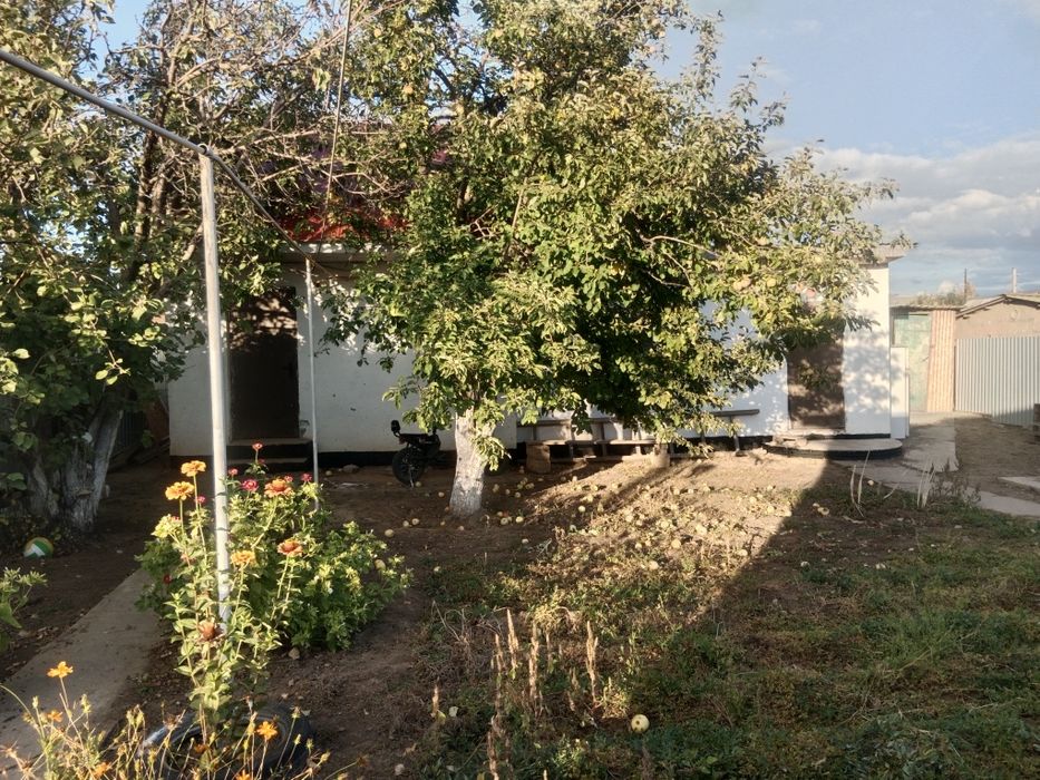 Үй сатылады. Круглоозёрное