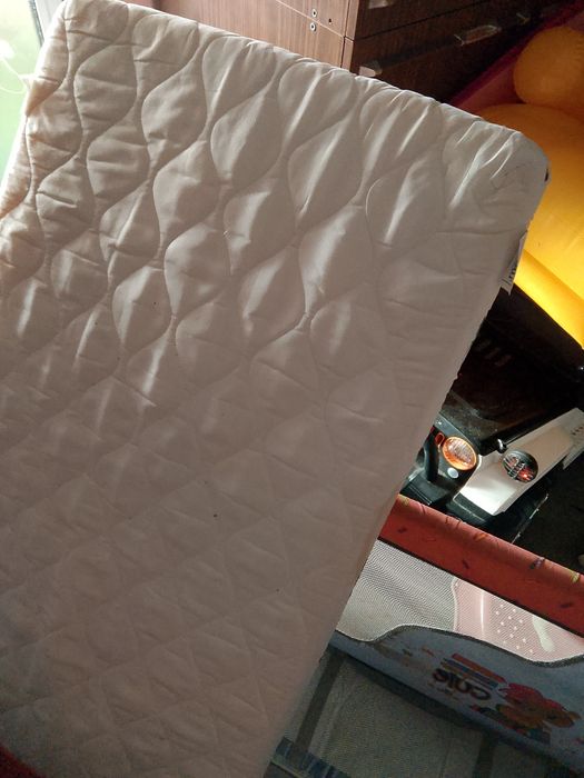 Кошарка за бебе, със мрежа, със врата, двойно дъно сгъваема