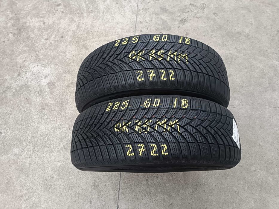 Doua anvelope iarna 225 60 18 semperit speed grip 5 cu 7,5 mm 2722