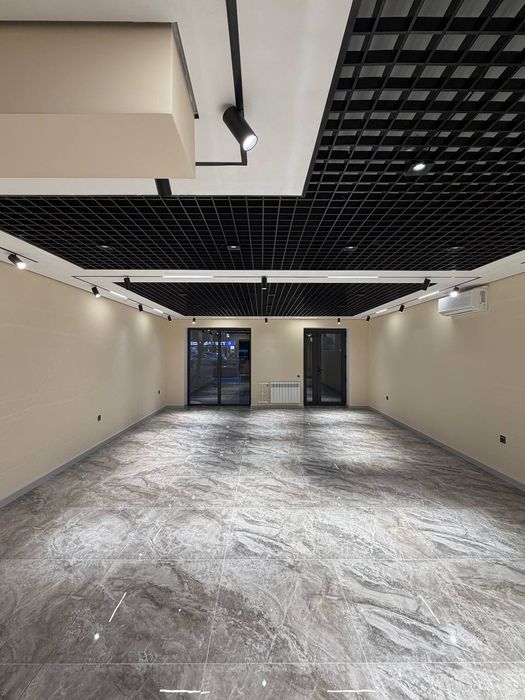 Продается нежилое помещение, ориентир: метро БИЙ, 80м²