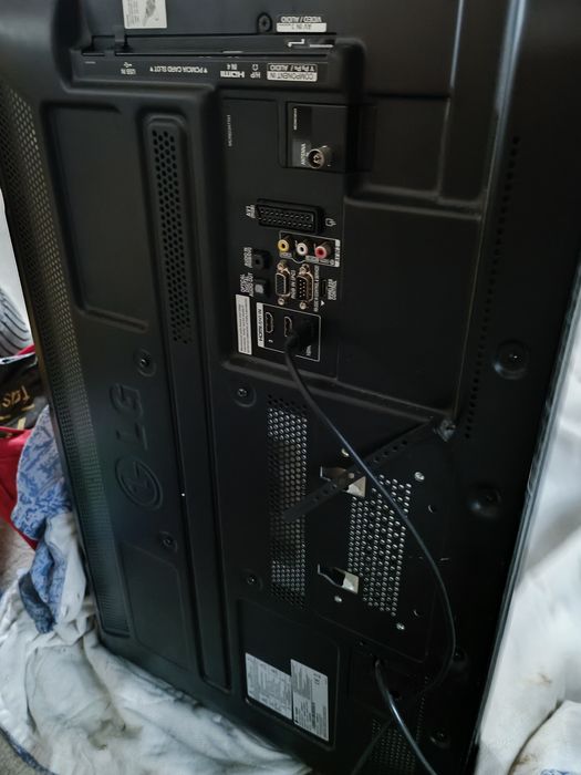 Телевизор лед Crown