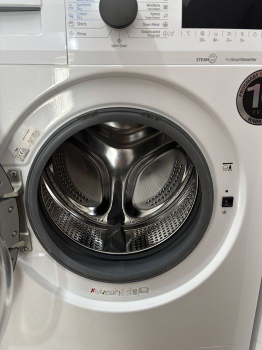 Mașină de spălat cu uscător Beko, 7/4 kg, Inverter, SteamCure - Stare impecabilă