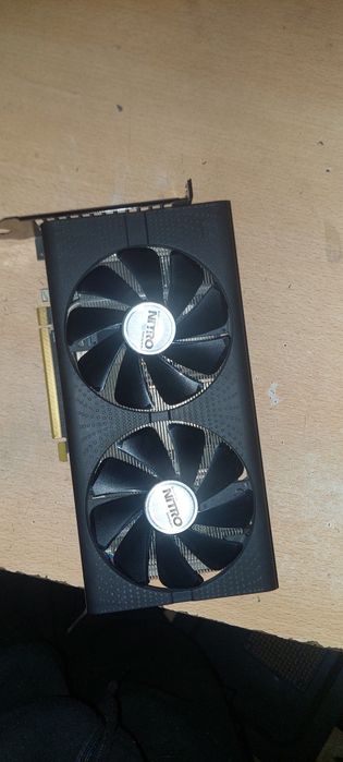 Продам видео карту rx 570 4gb