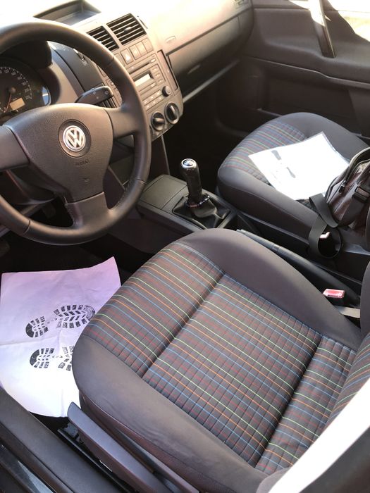 VOLKSWAGEN Polo 2009 — imagine 3