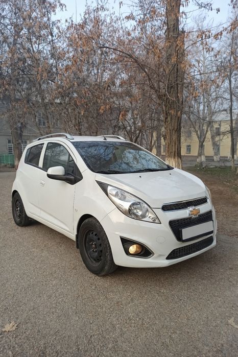 Chevrolet Spark год 2021 пробег 35.000 машина состоянии идеал.