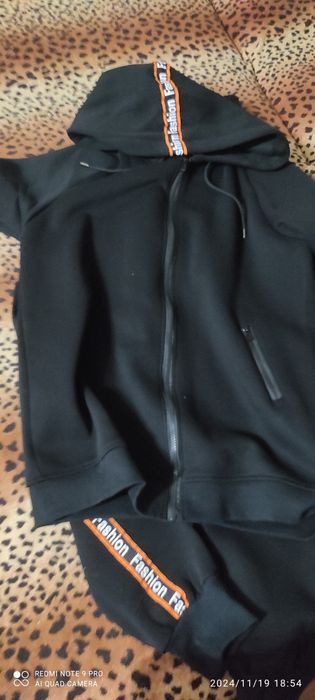 Продам женские вещи