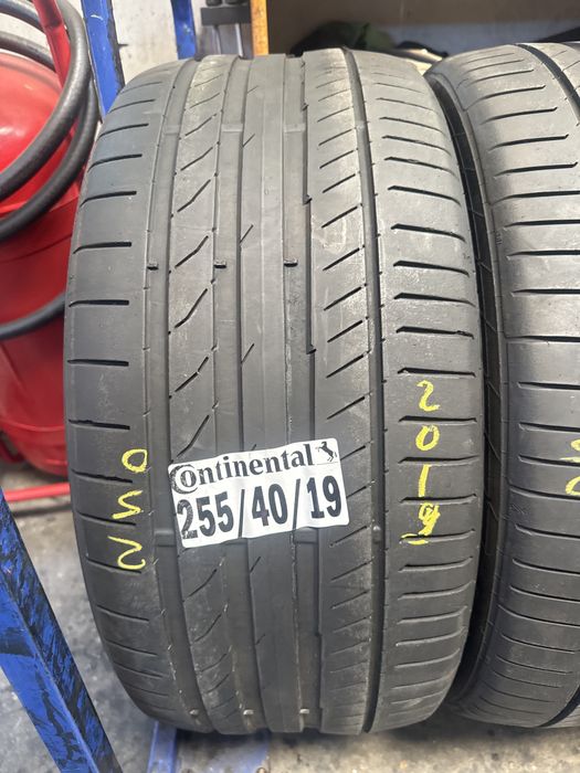 255/40/19 continental