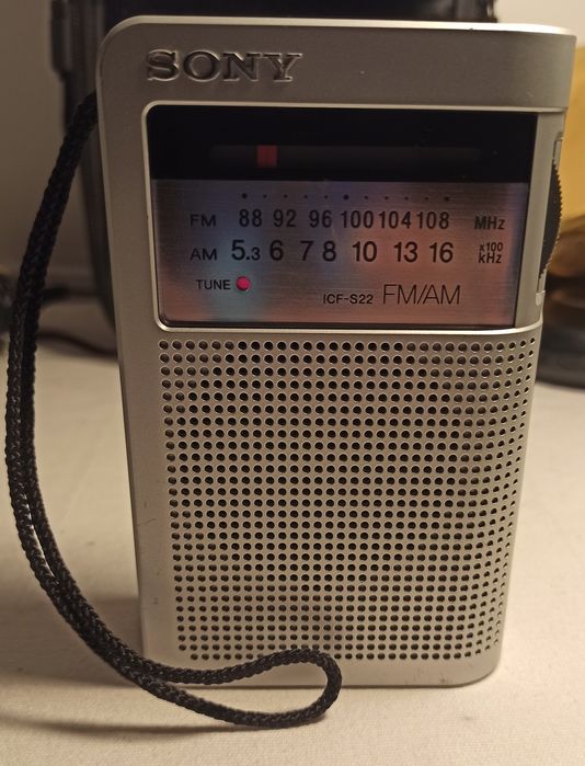 1. Radio Sony ICF-S22 + 2. Radio SoundMaster