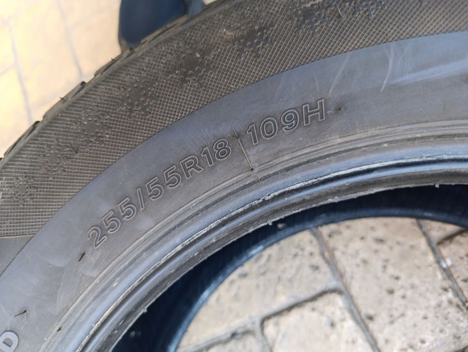 Зимни гуми LASSA 255/55/18 Competus