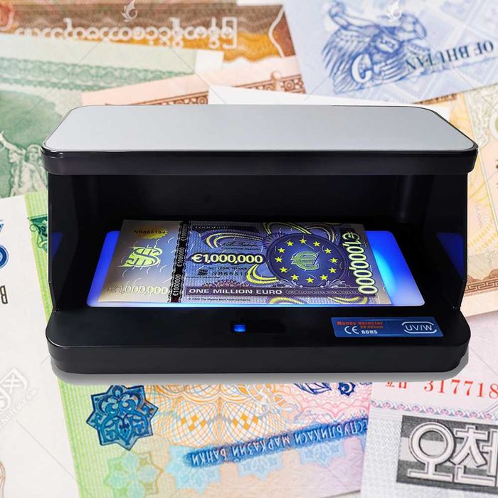 Интелигентен Детектор за фалшиви Банкноти HL180