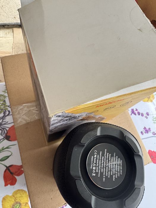 Колонка новая  в коробке