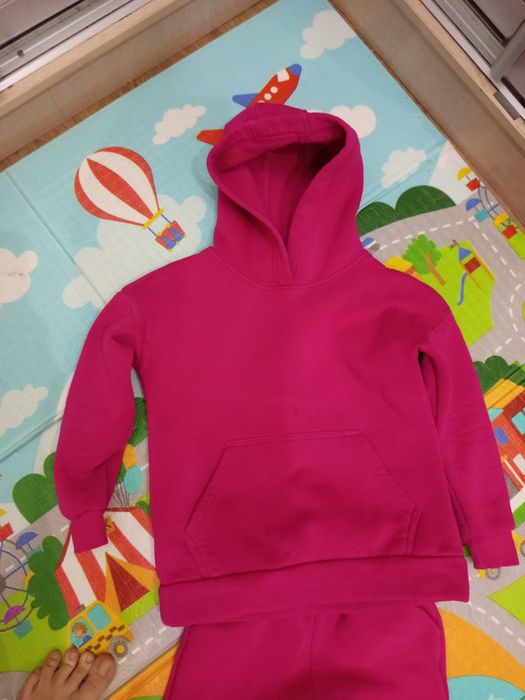 Костюм теплый на девочку