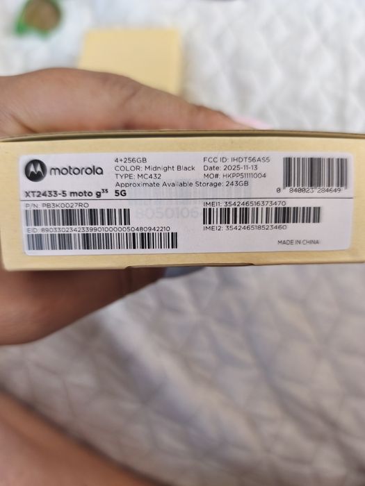 ЧИСТО НОВ мобилен телефон motorola g35