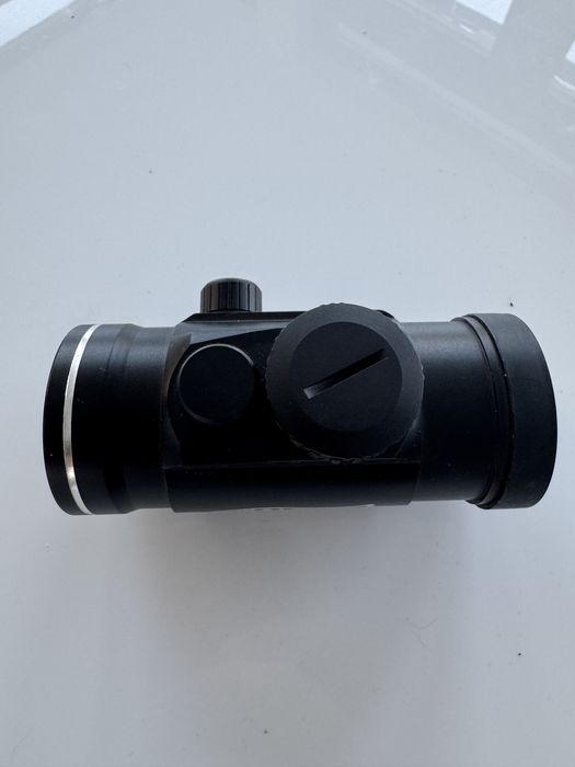 Lunetă Walther 1×35 cu punct roșu și verde pentru puști Gel Blaster