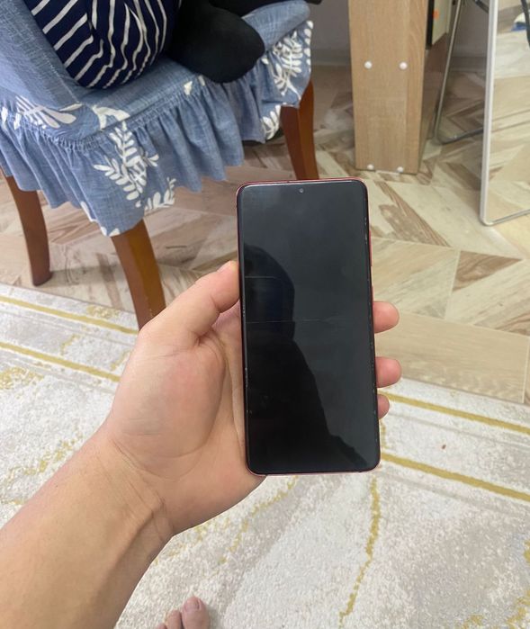 Samsung galaxy S20 8/128 гб