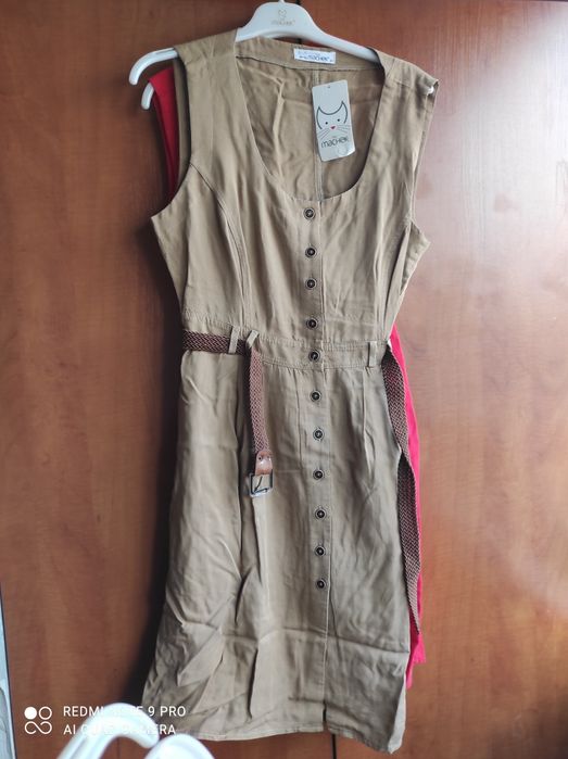 Женские платье ,