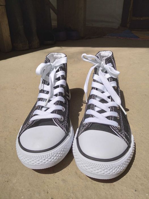 Teniși pânză mărimea 40