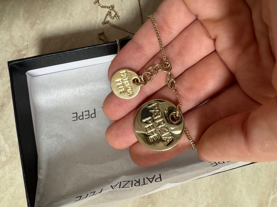 Колие Patrizia Pepe