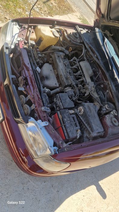 Toyota carina E сатылады