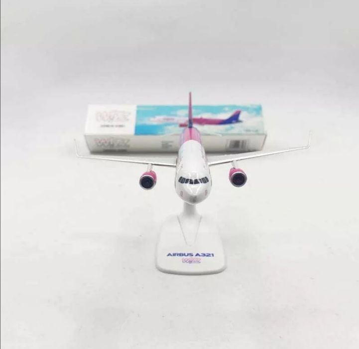 Macheta avion Wizz Air Airbus 321 / plastic / 22 cm / cadou