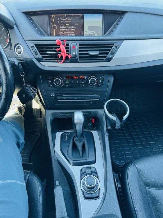 BMW X1  XDrive 2.3D 204hp/AUTOMAT/КОЖА/НАВИ/ОБСЛУЖЕН