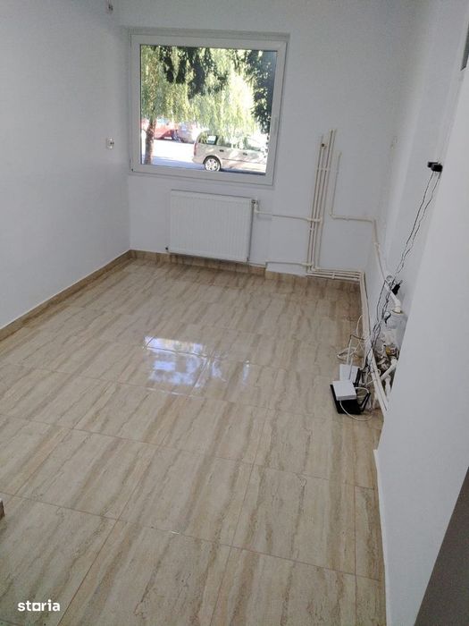 Spatiu Comercial B-dul Revolutiei 300 euro