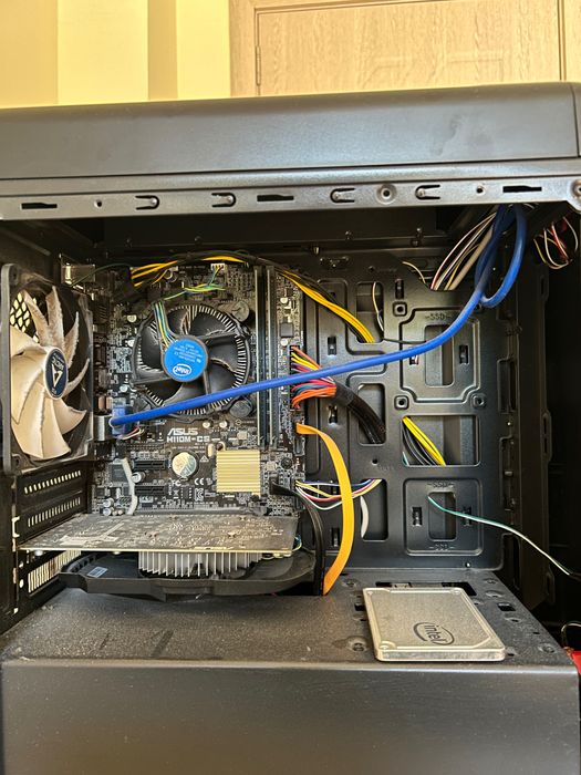 Компютър I5-7400 , GTX1050Ti