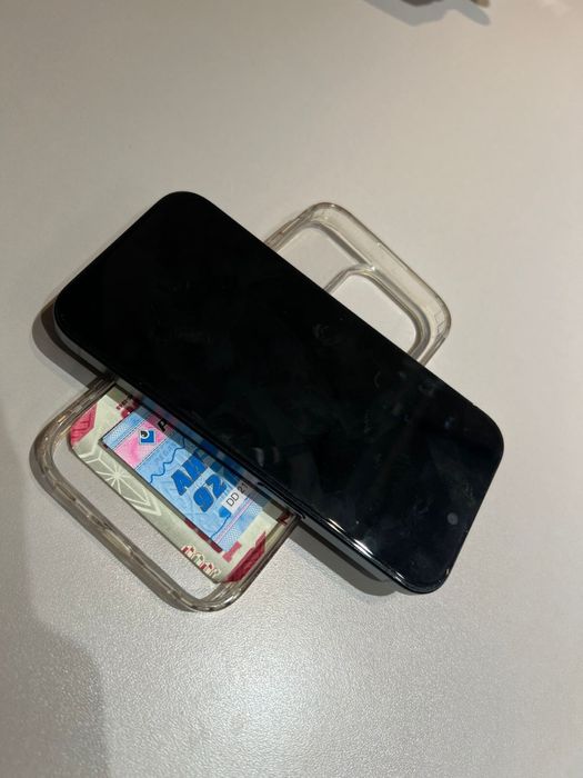 Айфон 15 про в хорошем состояние