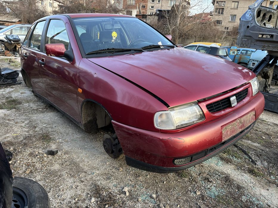 Сеат ибиза 1.4 бензин на части.