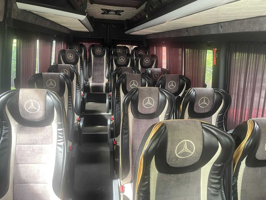 Transport persoane - Inchiriez Microbuze / Autocare (cu sofer)