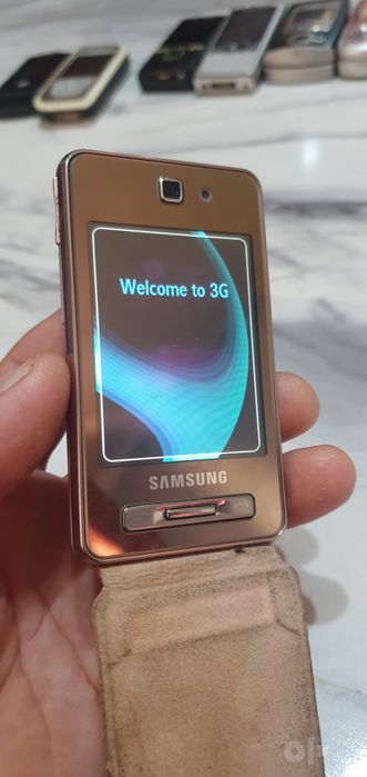 Telefonlar sotiladi