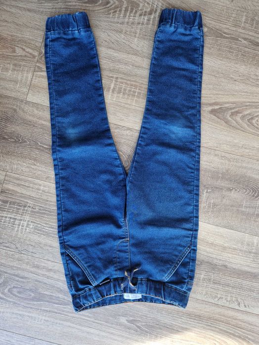 Bluze băieți 122-128 ani si blugi 122-128