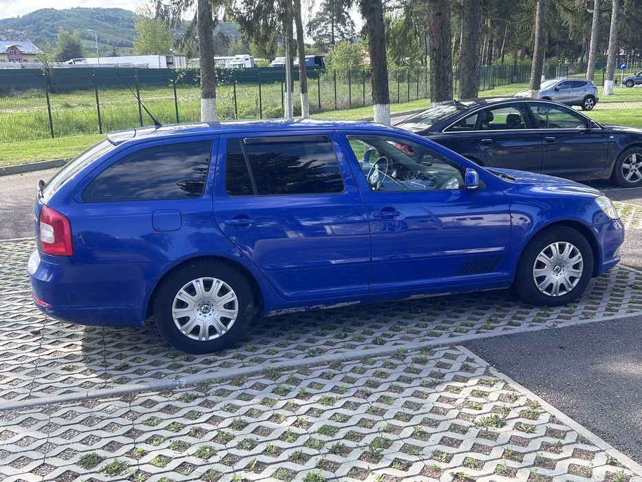 SKODA Octavia 2010 — imagine 4