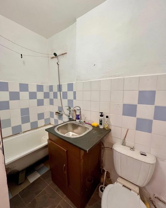 Двухкомнатная возле университета.