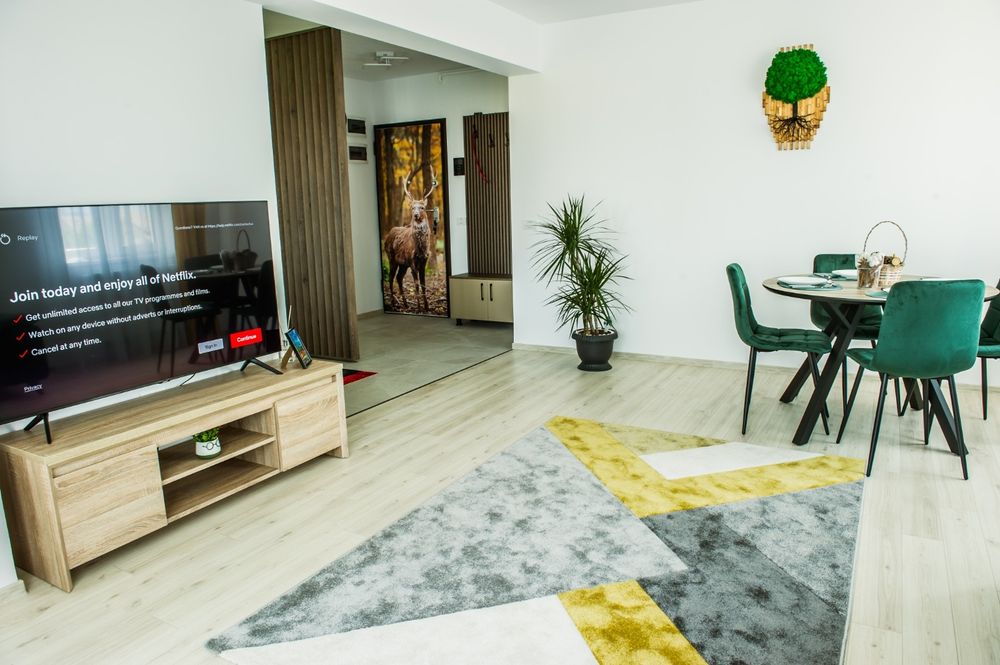 Închiriez apartament 2 camere