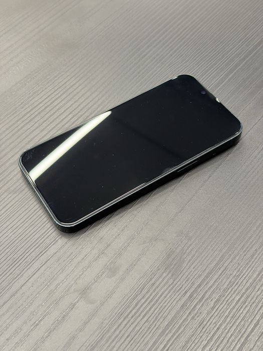 продам iphone 13