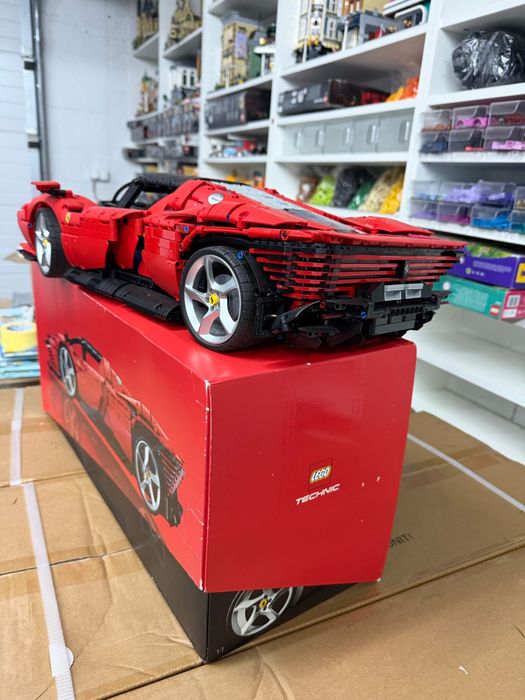 Lego Technic Ferrari Daytona SP3 42143