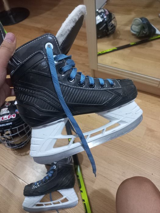 Продам клющку канки шлем