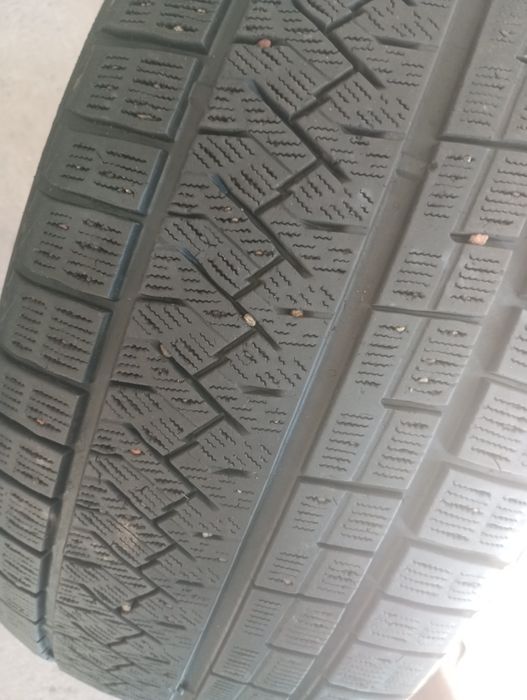 Автошины зимние б/у
