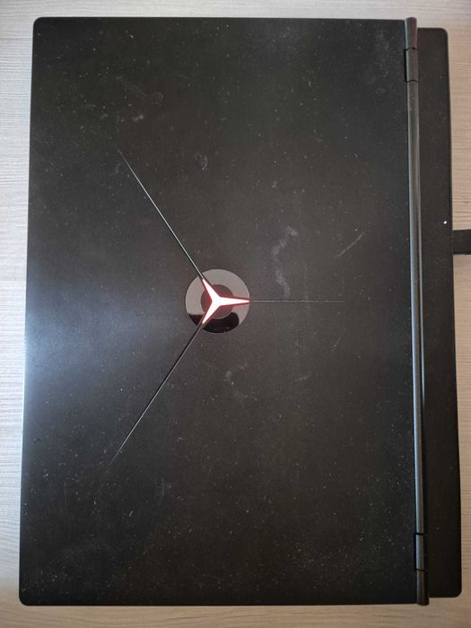 Laptop Lenovo i5-9300H / GTX 1650 4GB / SSD 256 GB + SSD 500 GB