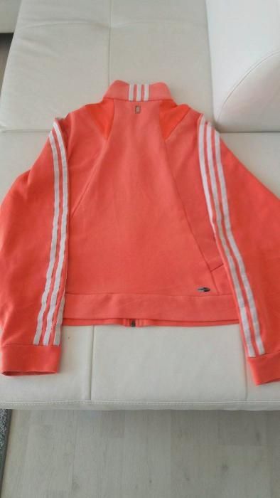 vand bluza  copii sport Adidas, produs de calitate,import.marimea M.