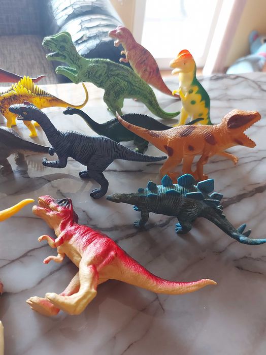 Детски играчки - колекция от динозаври!