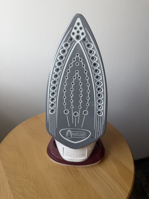 Fier de calcat Tefal