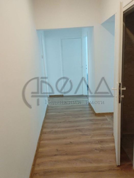 Продава се Двустаен апартамент в София, Свобода - 60 кв.м за 1850 €/кв.м - Снимка #3