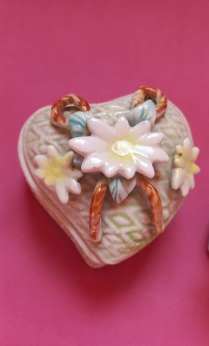 Шкатулки декоративные