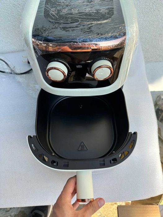 Vand Airfryer Alb Nou