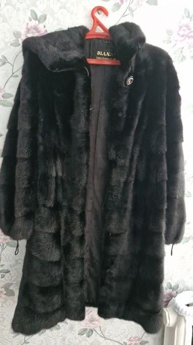 Продам норковую шубу