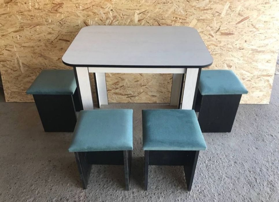 Уголок для дома кухни