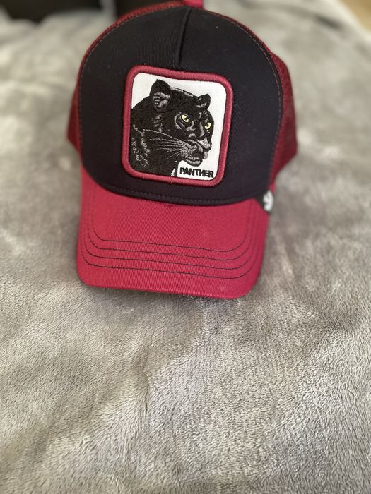 Шапки различни модели цена 20лв