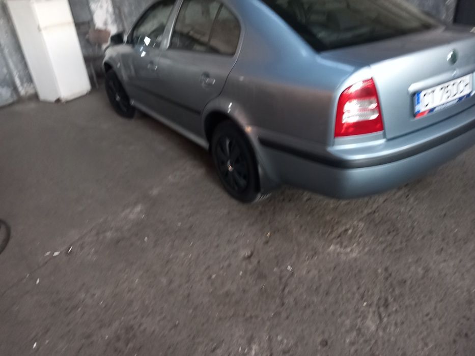 Skoda octavia 1.6 benzina